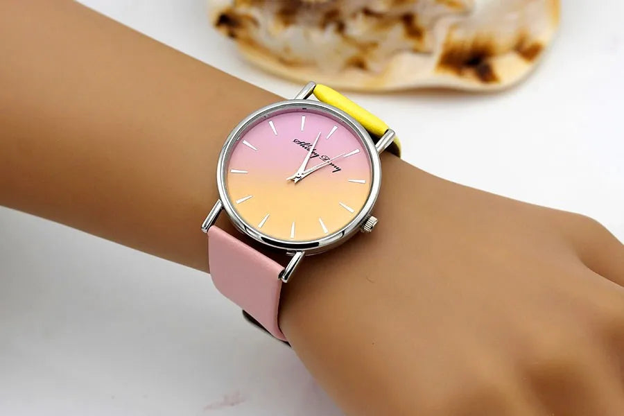 New Ladies Casual Gradient Ramp Clock 2 Color Watchstrap Luxury Women Watches Female Quartz Wristwatches Feminino Zegarek Damski