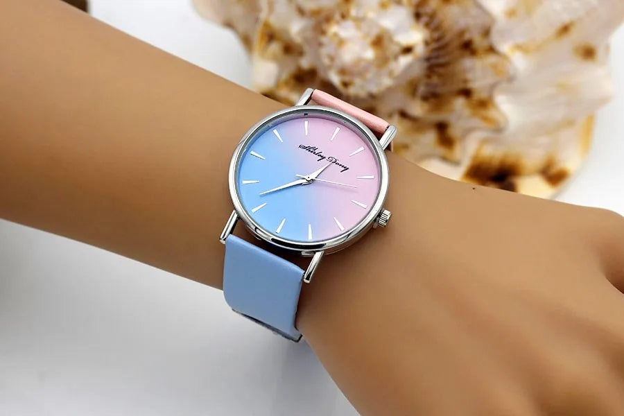 New Ladies Casual Gradient Ramp Clock 2 Color Watchstrap Luxury Women Watches Female Quartz Wristwatches Feminino Zegarek Damski